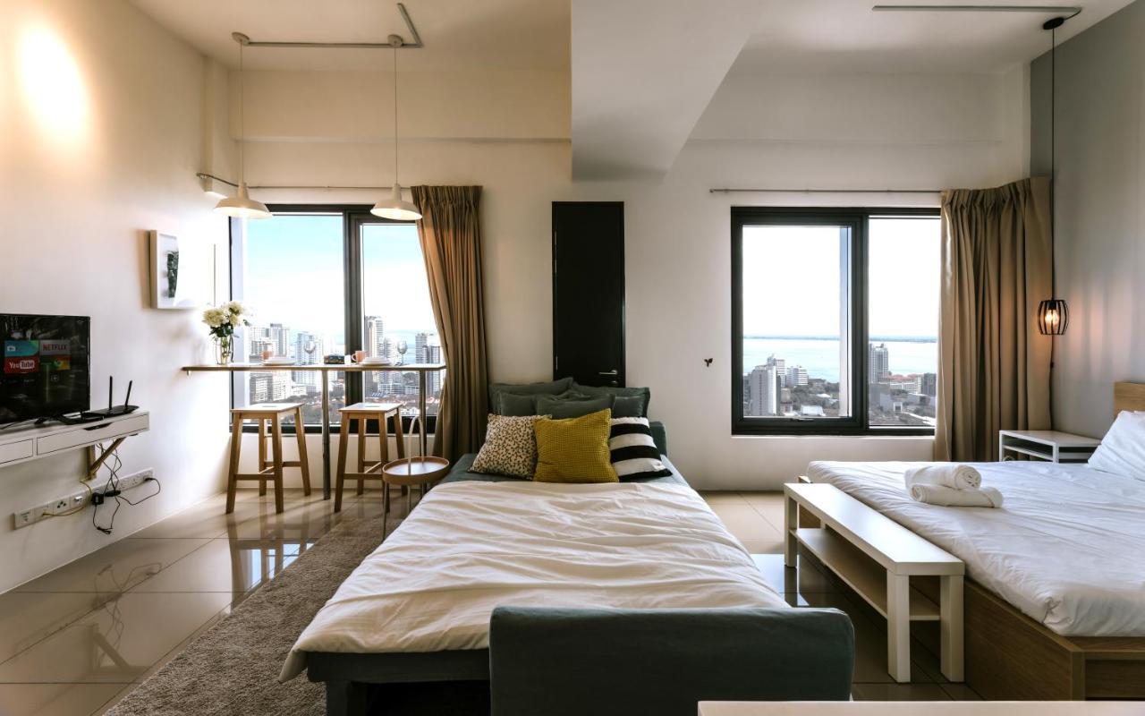 Muji Studio 2 - Seaview At 218 Tropicana Near Komtar Food Heaven With Netflix & Tv Box George Town Bagian luar foto